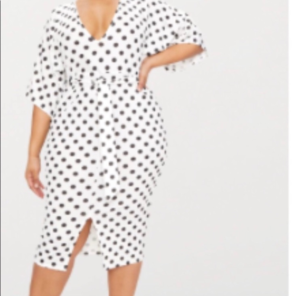 Plus Tie Waist Polkadot  Kimono Sleeve Midi Dress